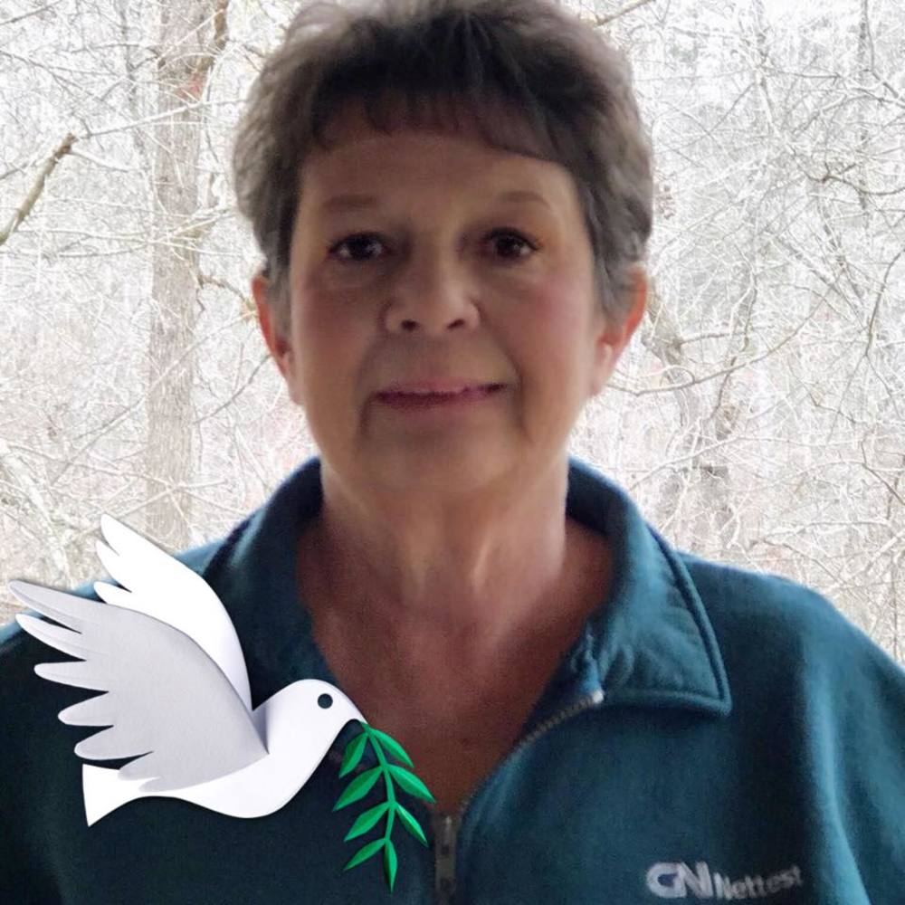 Meet your Posher, Laurie